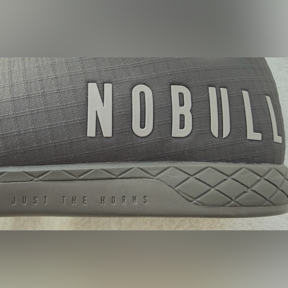 Nobull Outwork Reflective Trainer Gray Size 12 Unisex EUC Monochromatic